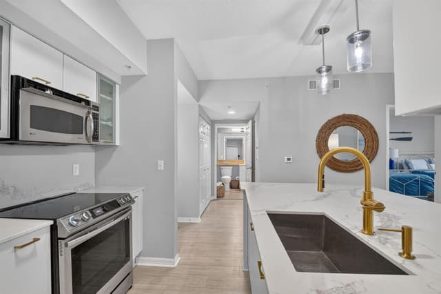 625 Casa Loma Boulevard # 506, Boynton Beach FL 33435 - Boynton Beach, FL - Photo 4