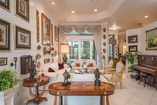 2552 Jardin Ln, Weston FL 33327 - Weston, FL - Photo 4