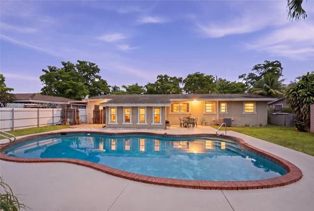 4750 NW 1st St, Plantation FL 33317 - Plantation, FL - Photo 3