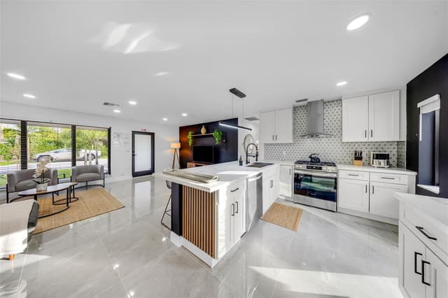 2925 NE 1ST Avenue, Wilton Manors FL 33334 - Wilton Manors, FL - Photo 7