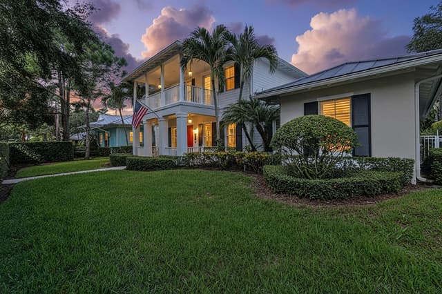 2664 Greenway Drive, Jupiter FL 33458 - Jupiter, FL - Photo 2