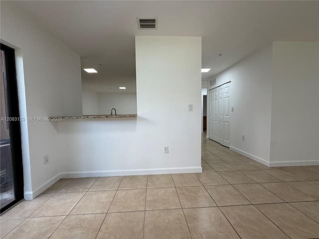 22411 SW 88th Pl # 26, Cutler Bay FL 33190 - Cutler Bay, FL - Photo 6