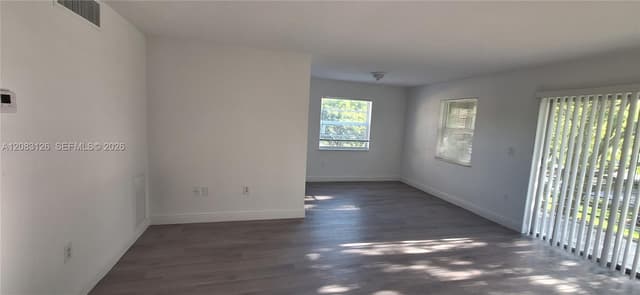 4990 E Sabal Palm Blvd # 202, Tamarac FL 33319 - Tamarac, FL - Photo 2