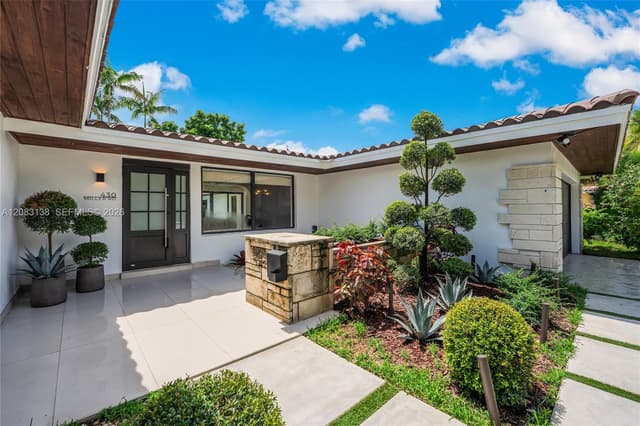 430 Miller Rd, Coral Gables FL 33146 - Coral Gables, FL - Photo 3