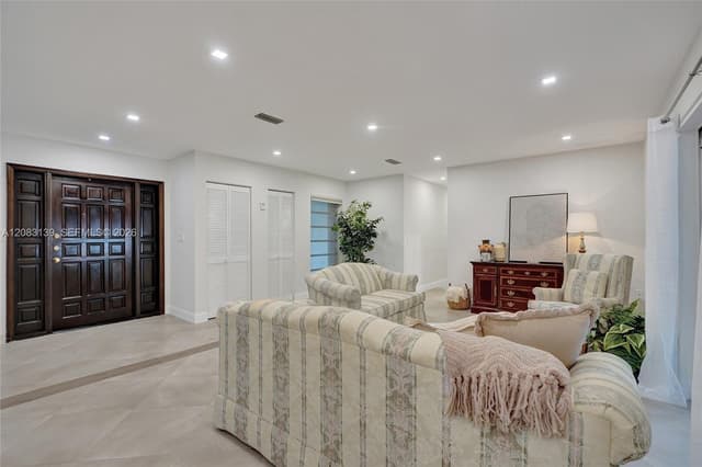 10214 SW 26th Ter, Miami FL 33165 - Miami, FL - Photo 6