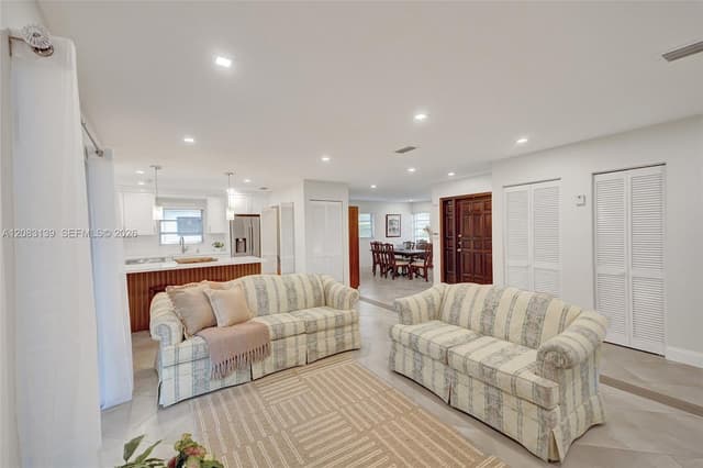 10214 SW 26th Ter, Miami FL 33165 - Miami, FL - Photo 4