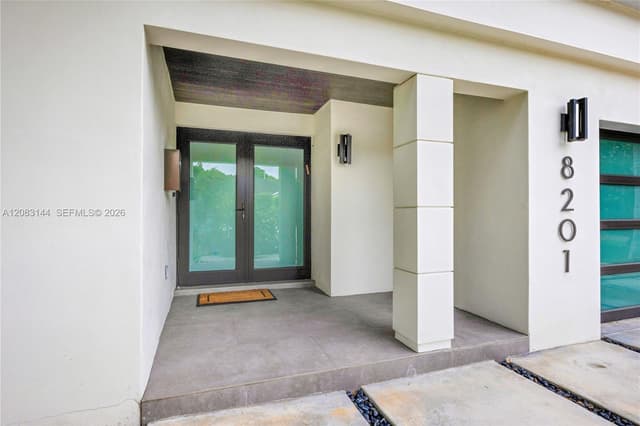 8201 SW 62nd Ave, South Miami FL 33143 - South Miami, FL - Photo 4