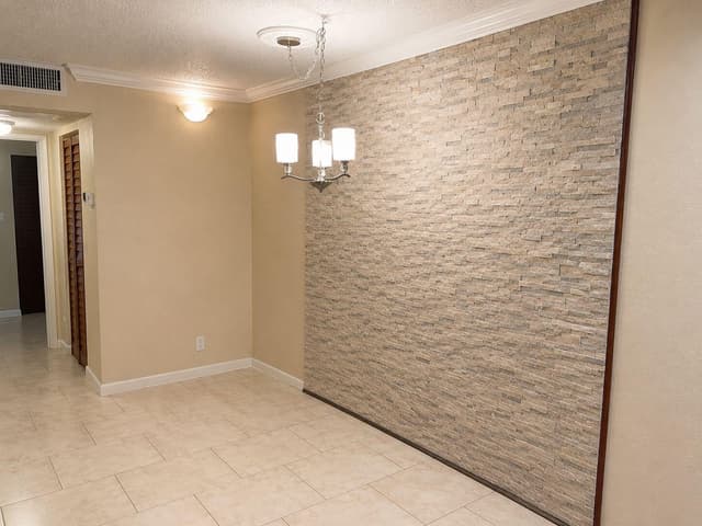 3100 SPRINGDALE Boulevard # 308, Palm Springs FL 33461 - Palm Springs, FL - Photo 3