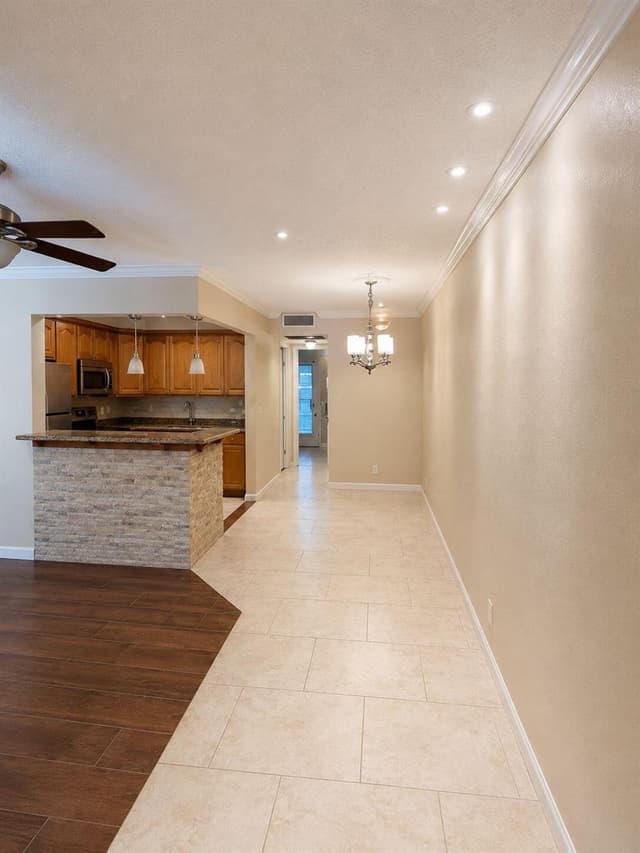 3100 SPRINGDALE Boulevard # 308, Palm Springs FL 33461 - Palm Springs, FL - Photo 5
