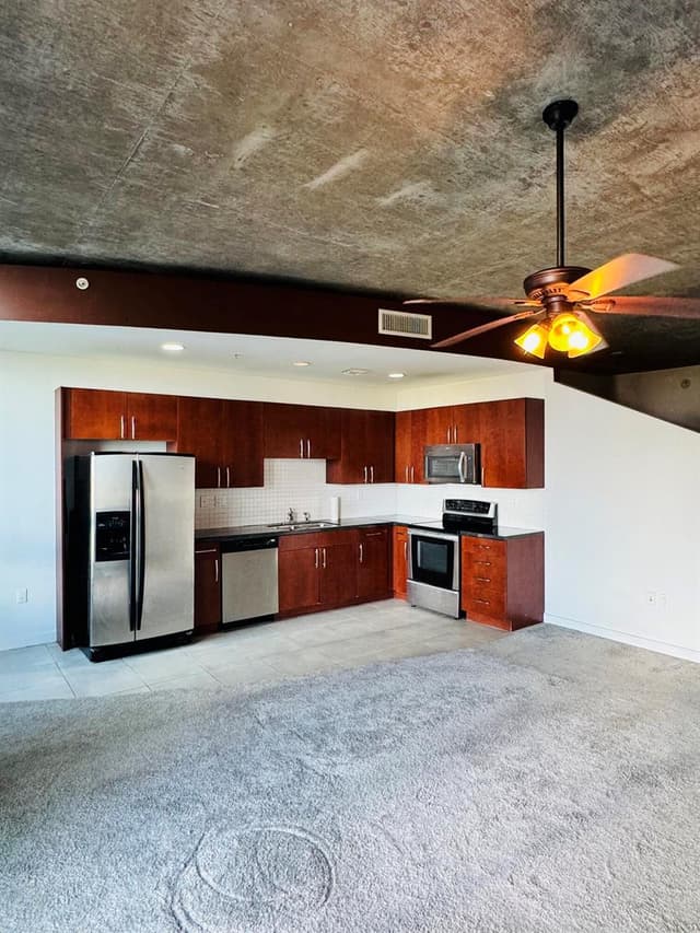 300 S AUSTRALIAN Avenue # 702, West Palm Beach FL 33401 - West Palm Beach, FL - Photo 3