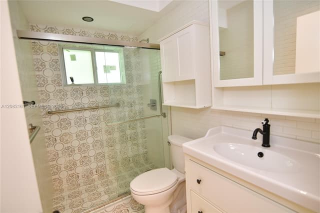 65 N Washington Ave # 25, Miami Beach FL 33139 - Miami Beach, FL - Photo 7