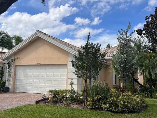 8095 LABORIE Lane, Wellington FL 33414 - Wellington, FL - Photo 6