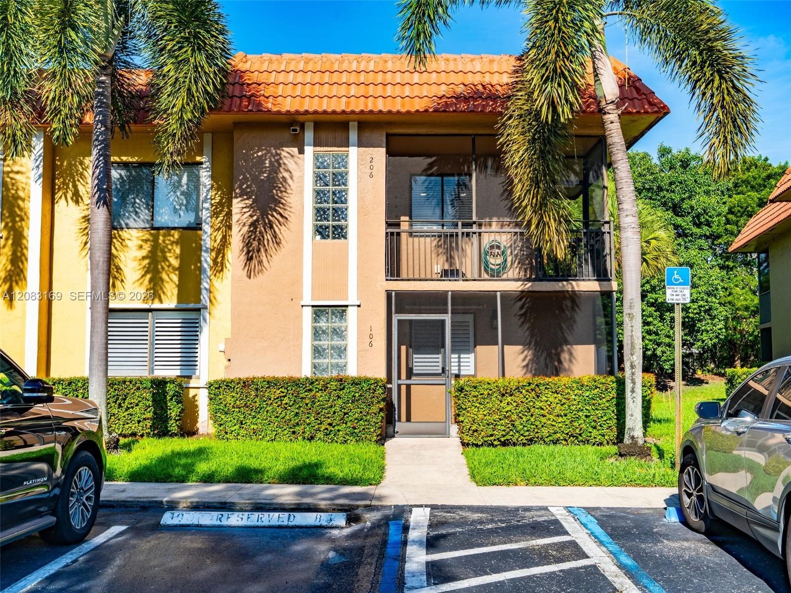 435 Lakeview Dr # 106, Weston FL 33326 - Weston, FL - Photo 1