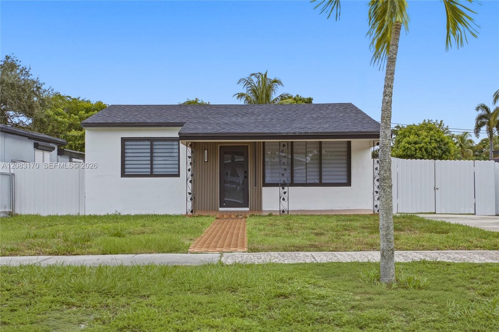 1260 NE 155th St, North Miami Beach FL 33162 - North Miami Beach, FL - Photo 1