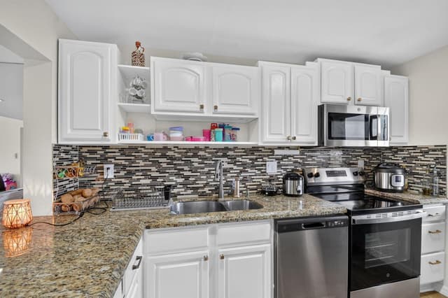 2786 TENNIS CLUB Drive # 407, West Palm Beach FL 33417 - West Palm Beach, FL - Photo 5