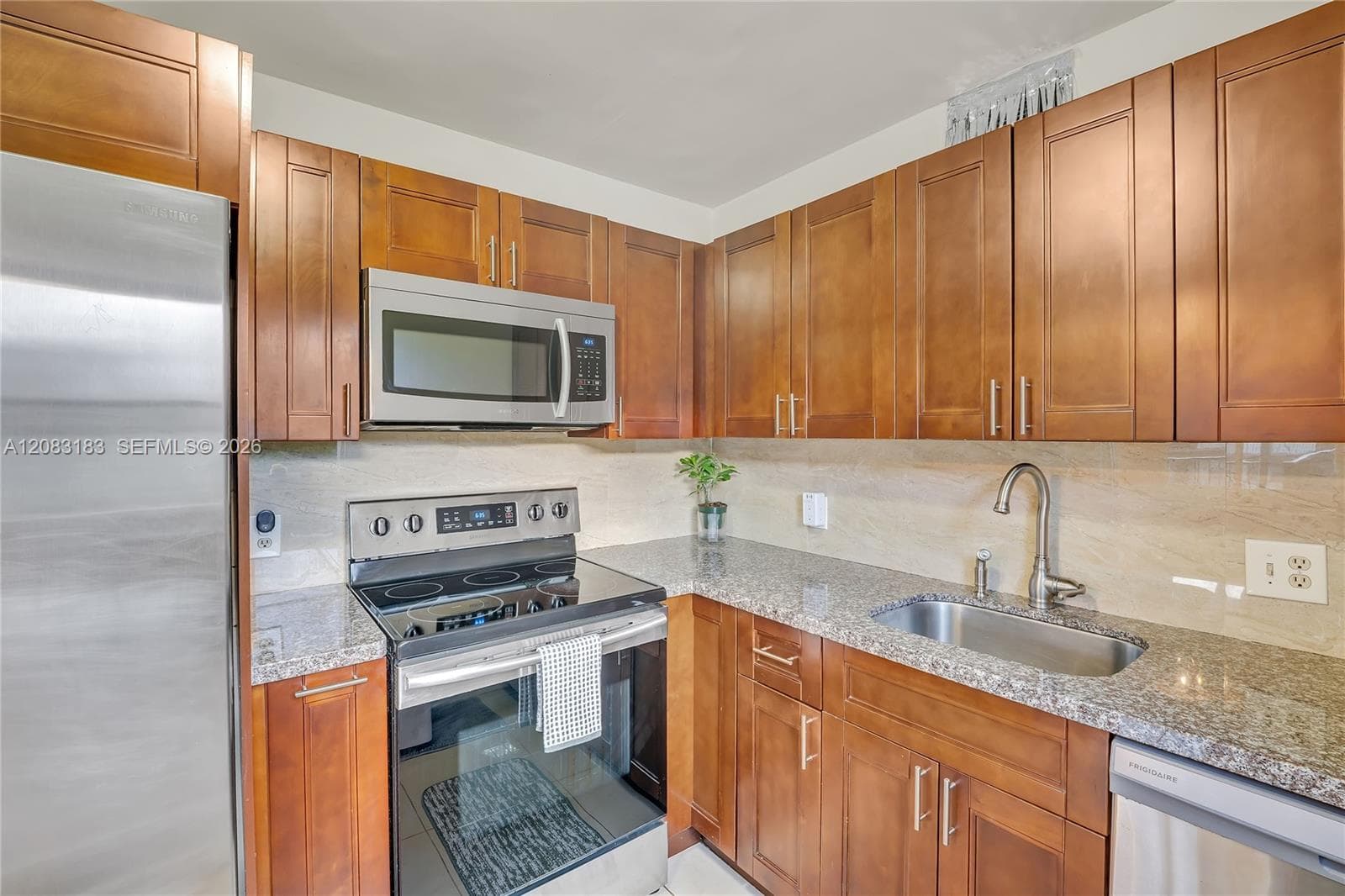 150 SW 134th Way # 304R, Pembroke Pines FL 33027