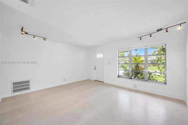 7408 NW 58th St, Tamarac FL 33321 - Tamarac, FL - Photo 3