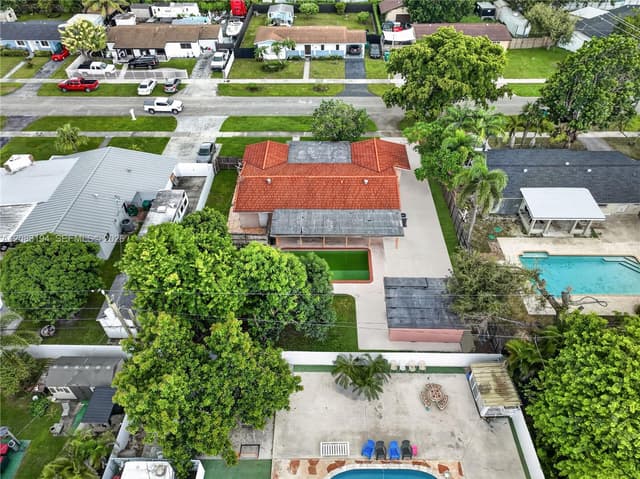 9745 SW 165th Ter, Miami FL 33157 - Miami, FL - Photo 5