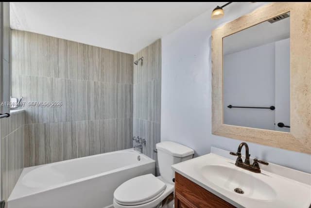 1811 Jefferson # 705, Hollywood FL 33020 - Hollywood, FL - Photo 5