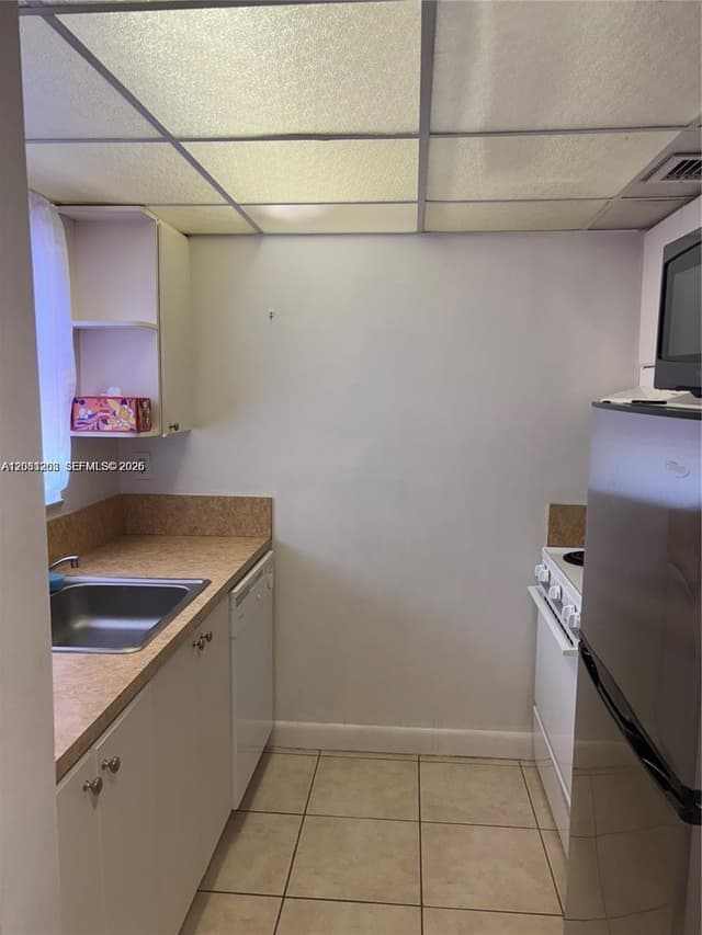 8500 SW 109th Ave # 211, Miami FL 33173 - Miami, FL - Photo 4