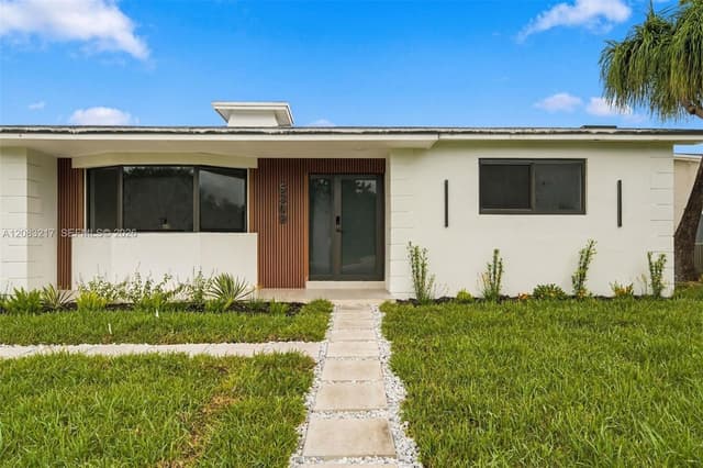 5309 Hayes St, Hollywood FL 33021 - Hollywood, FL - Photo 3