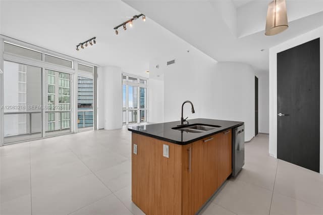 480 NE 30th St # 2201, Miami FL 33137 - Miami, FL - Photo 4