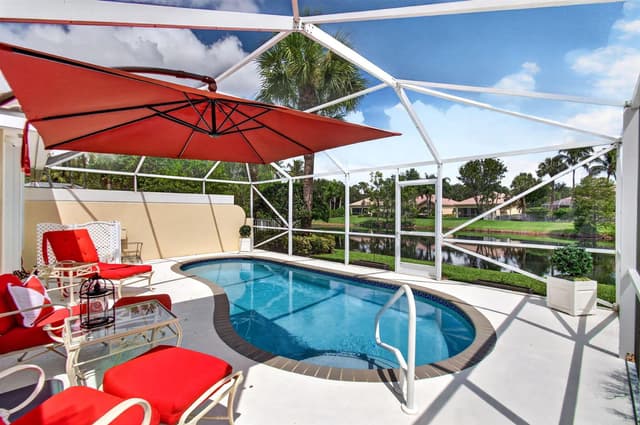 8403 Cozumel Lane, Wellington FL 33414 - Wellington, FL - Photo 3