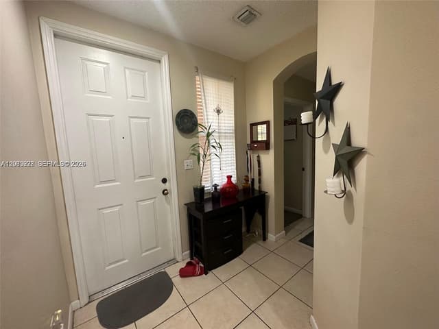 1040 NE 42nd Pl, Homestead FL 33033 - Homestead, FL - Photo 3