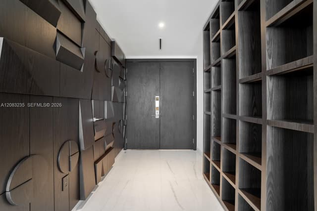 300 BISCAYNE BOULEVARD WAY # 3302E, Miami FL 33131 - Miami, FL - Photo 7