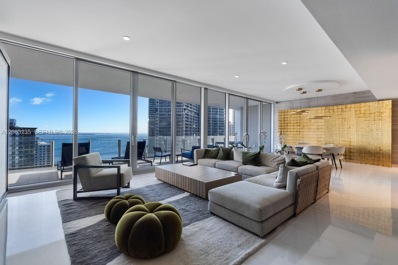 300 BISCAYNE BOULEVARD WAY # 3302E, Miami FL 33131 - Miami, FL - Photo 1