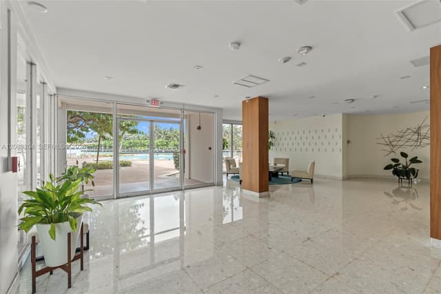 9100 W Bay Harbor Dr # 5B, Bay Harbor Islands FL 33154 - Bay Harbor Islands, FL - Photo 5