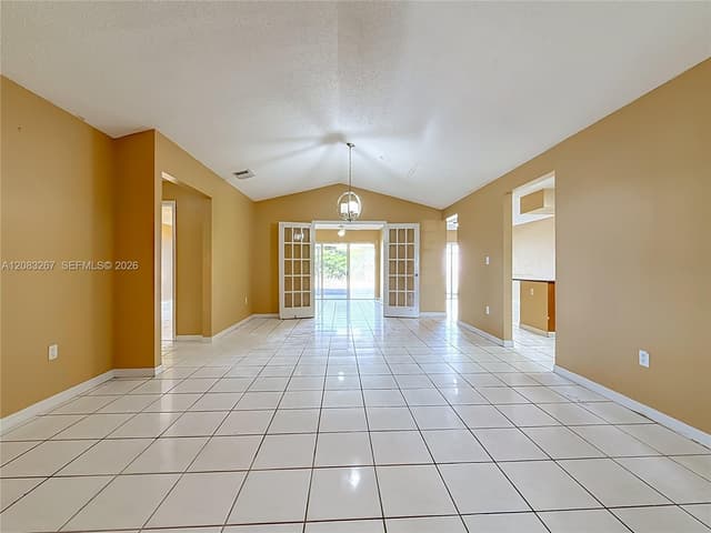 18396 SW 138th Ct, Miami FL 33177 - Miami, FL - Photo 3