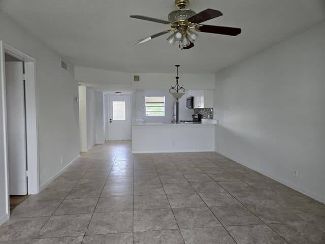 2700 CASITA Way # 2140, Delray Beach FL 33445 - Delray Beach, FL - Photo 4