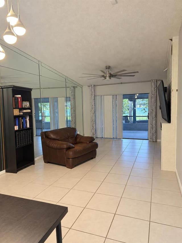 900 NW 79th Terrace, Plantation FL 33324 - Plantation, FL - Photo 2