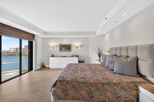 2800 Island Blvd # 1202, Aventura FL 33160 - Aventura, FL - Photo 4