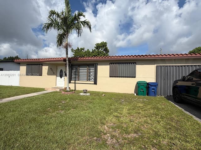 9315 Jamaica Dr, Cutler Bay FL 33189 - Cutler Bay, FL - Photo 2
