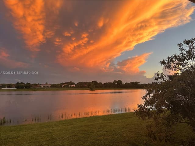 10664 Oak Lake Way, Boca Raton FL 33498 - Boca Raton, FL - Photo 3