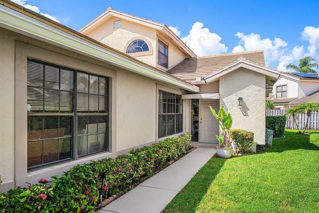 4830 BRIGHTON LAKES Boulevard, Boynton Beach FL 33436 - Boynton Beach, FL - Photo 3