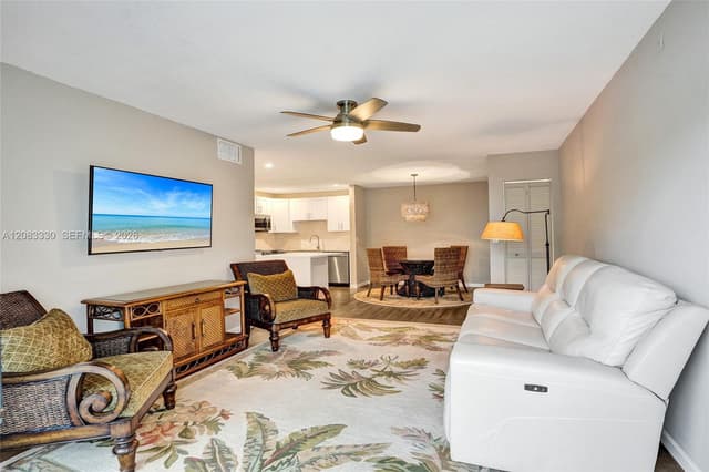 130 Cypress Club Dr # 302, Pompano Beach FL 33060 - Pompano Beach, FL - Photo 7