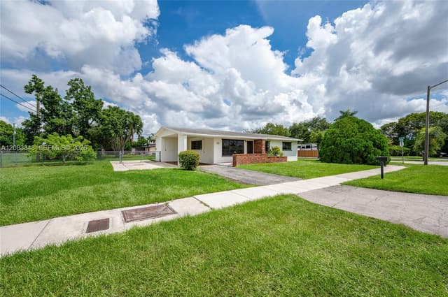 955 NW 15th St, Homestead FL 33030 - Homestead, FL - Photo 2