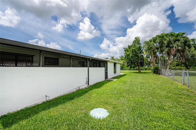955 NW 15th St, Homestead FL 33030 - Homestead, FL - Photo 7