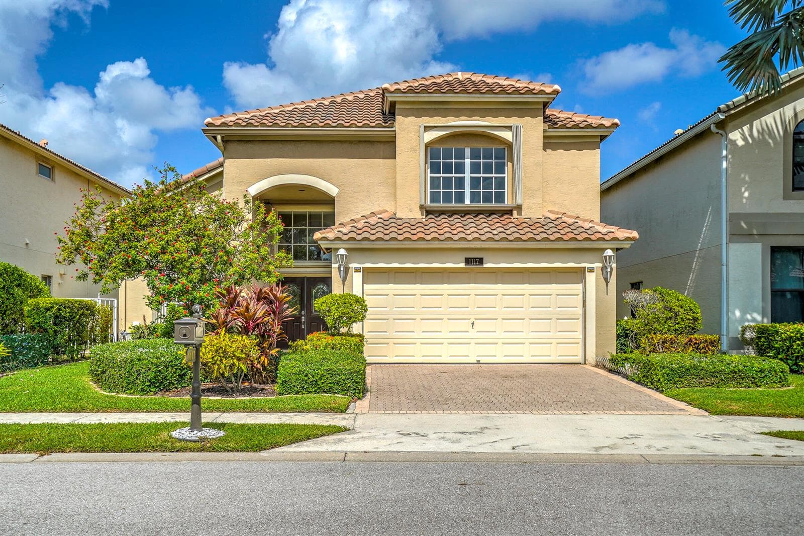 1117 AVONDALE Court, West Palm Beach FL 33409 - West Palm Beach, FL - Photo 1