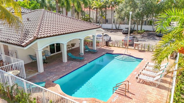 312 BAYFRONT Drive, Boynton Beach FL 33435 - Boynton Beach, FL - Photo 4