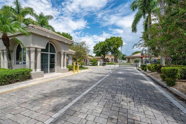 13149 SW 24th St, Miramar FL 33027 - Miramar, FL - Photo 6