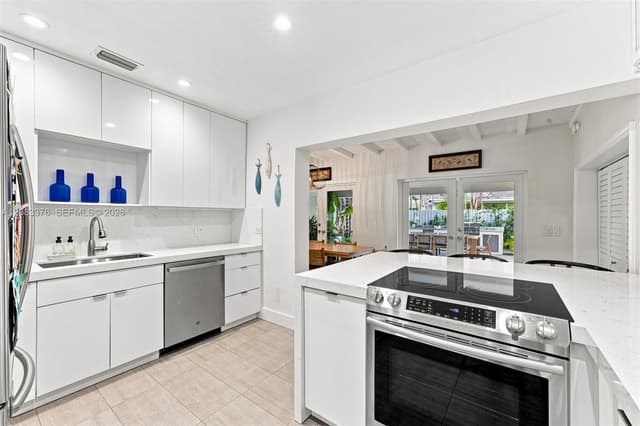 5763 SW 51st St, Miami FL 33155 - Miami, FL - Photo 7