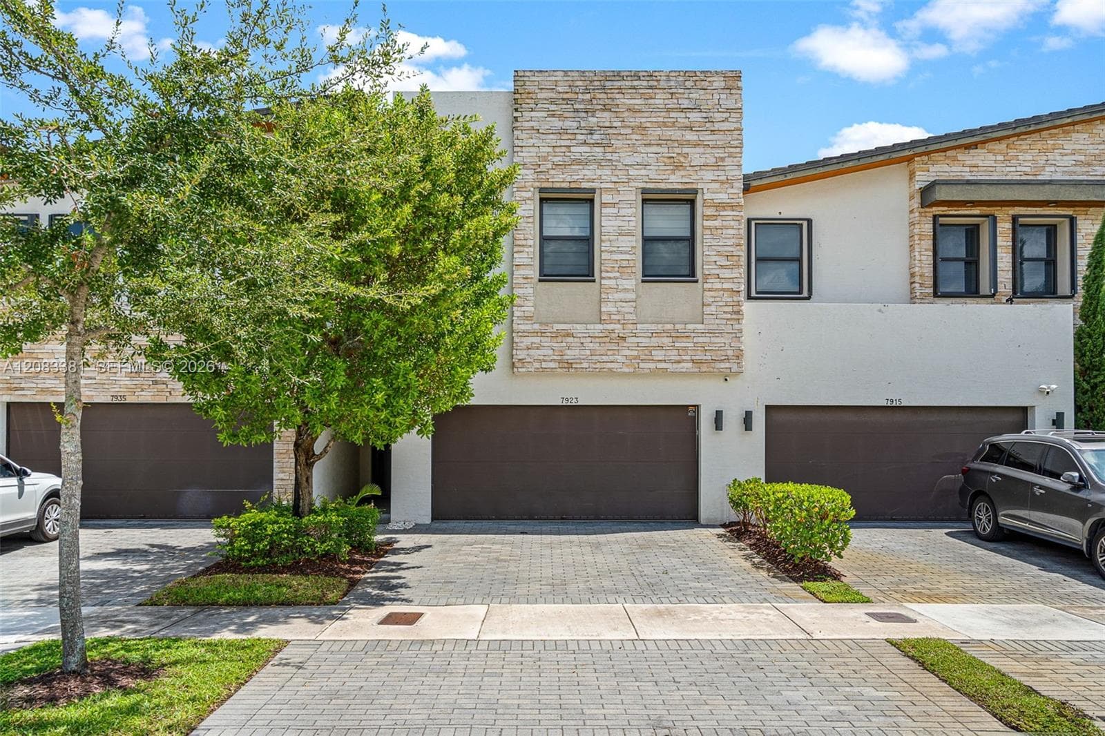 7923 NW 104th Ct, Doral FL 33178 - Doral, FL - Photo 1