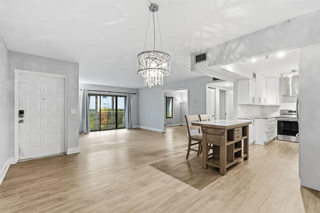 1104 GREEN PINE Boulevard # G1, West Palm Beach FL 33409 - West Palm Beach, FL - Photo 2