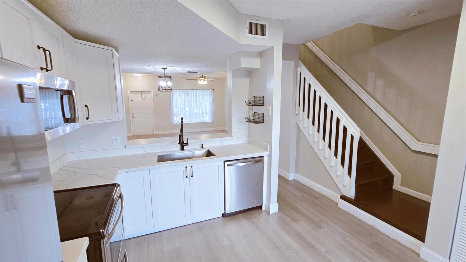 9807 NW 57 Manor, Coral Springs FL 33076 - Coral Springs, FL - Photo 1