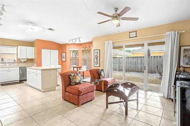 14033 SW 155 Ct, Miami FL 33196 - Miami, FL - Photo 3