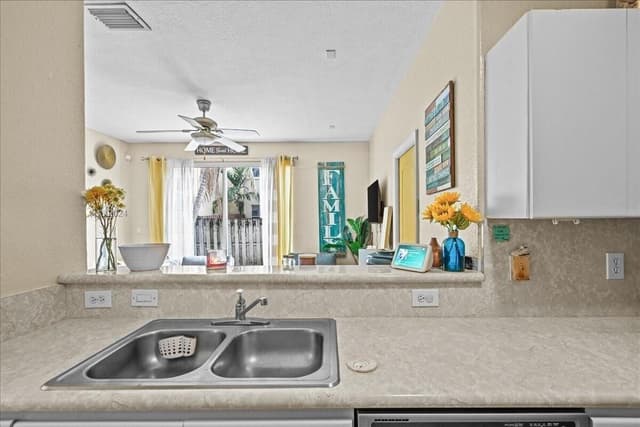 17064 SW 33rd Court, Miramar FL 33027 - Miramar, FL - Photo 6